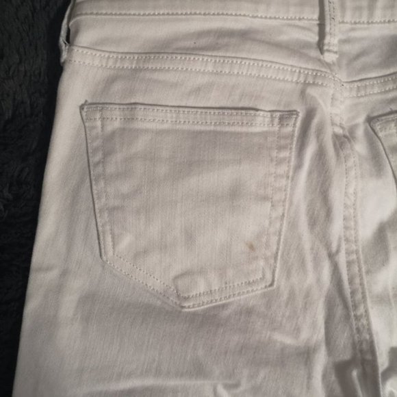 GAP 1969 Girlfriend White Denim Jeans - Picture 2 of 5